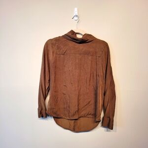 Massimo dutti top silk 💯